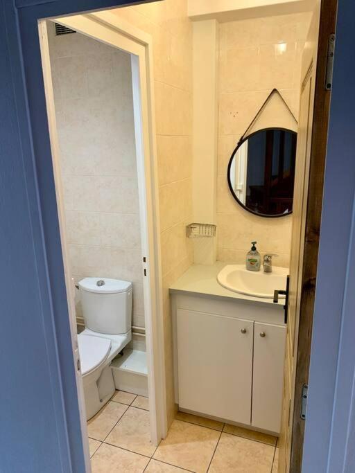 Maison Okaina, Sauna, Au Centre-Ville De มากง ภายนอก รูปภาพ